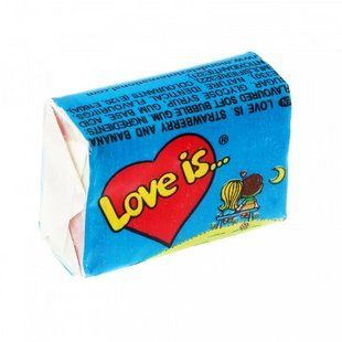 Резинка жевательная Love Is со вкусом банана и клубники banana and strawberry 5 г 4600815109323 фото