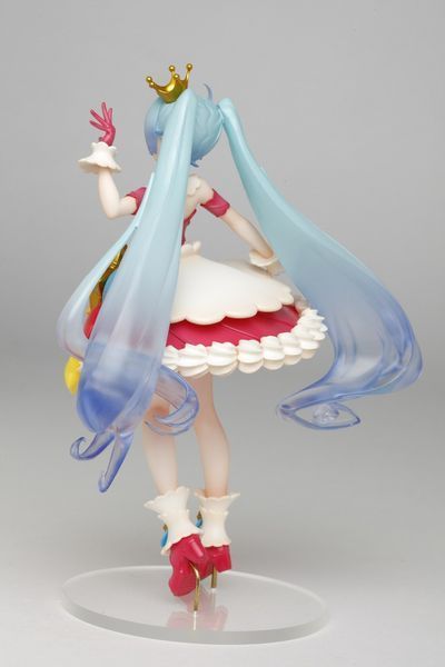 Фигурка Taito Хацунэ Мику Hatsune Miku Birthday 2020 Pop idol 18 см WST T HM PI WST T HM PI фото
