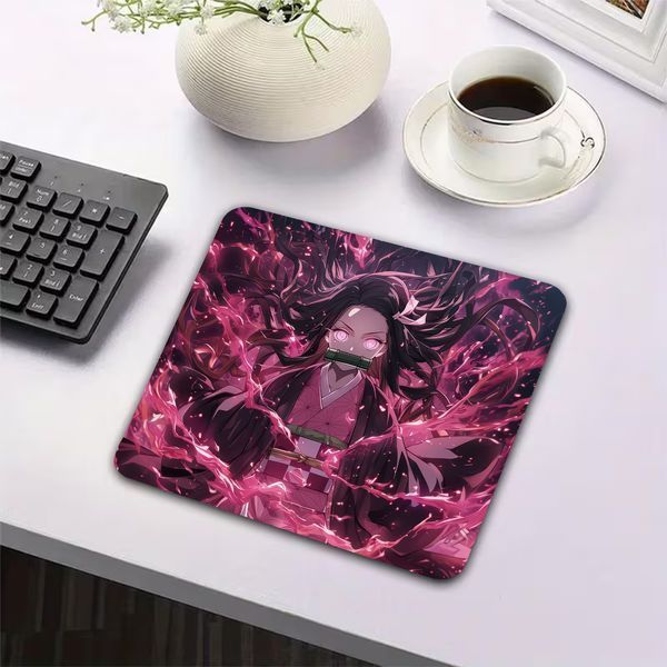 Килимок для миші GeekLand Клинок, який знищує демонів Demon slayer 240 x 200 x 2 мм MP DS 26 MP DS 26 фото